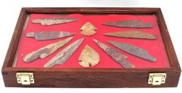 REPRODUCTION LOT OF 10 VARIOUS ARROWHEADS IN CASE