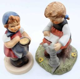 LOT OF 7 HUMMEL FIGURINES OLDER AND MORE RECENT