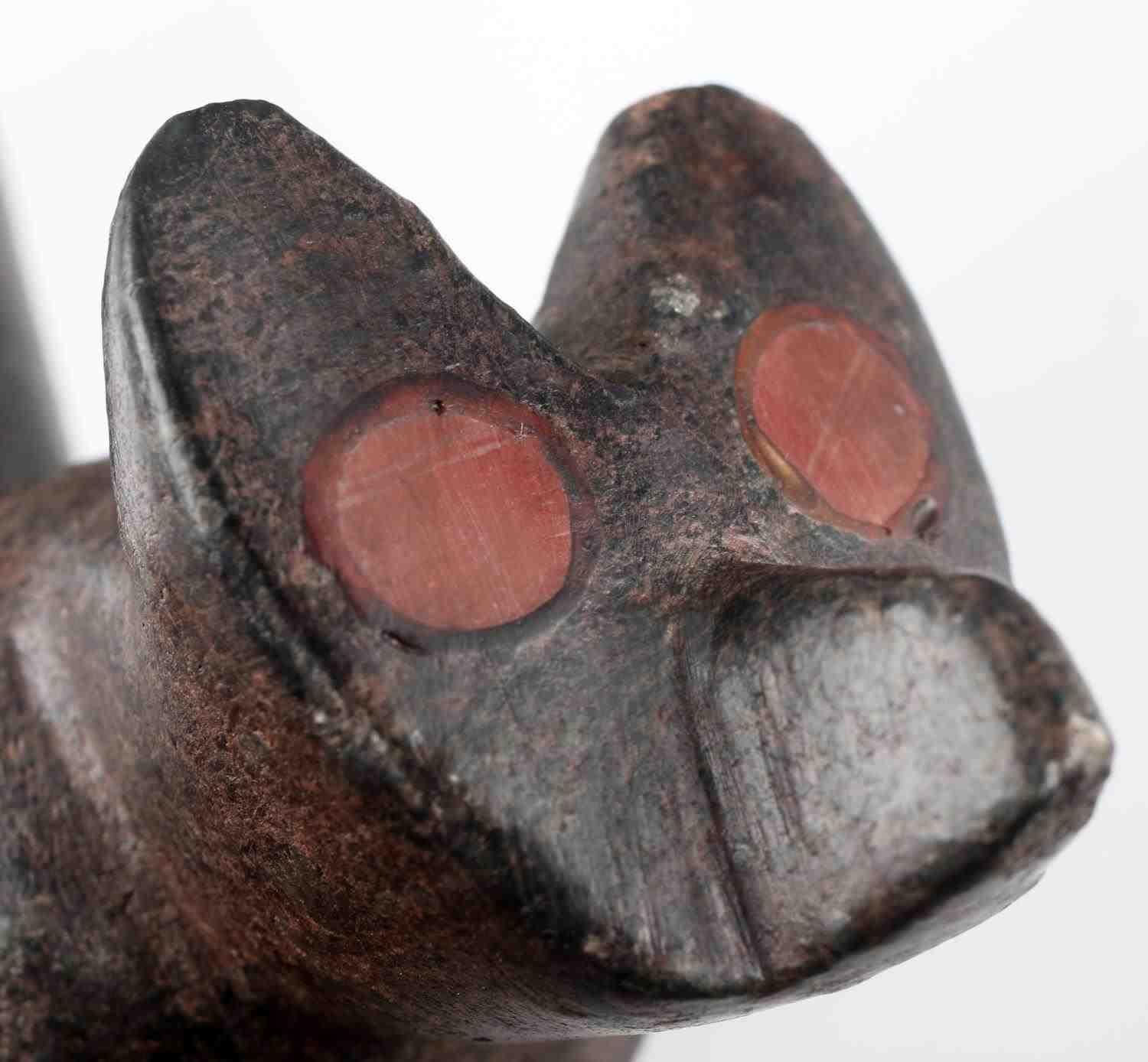 NATIVE AMERICAN STONE WOODLAND ZOOMORPHIC PIPE