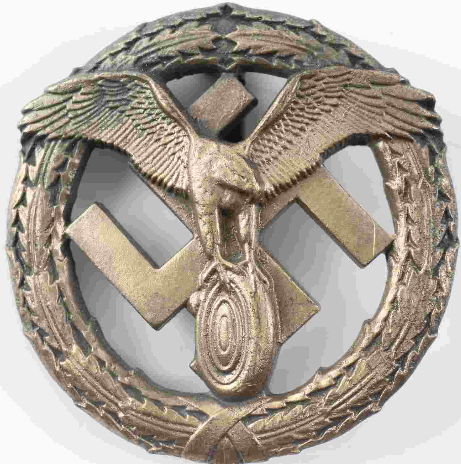 WWII GERMAN THIRD REICH MOTOR SPORT GOLD BADGE