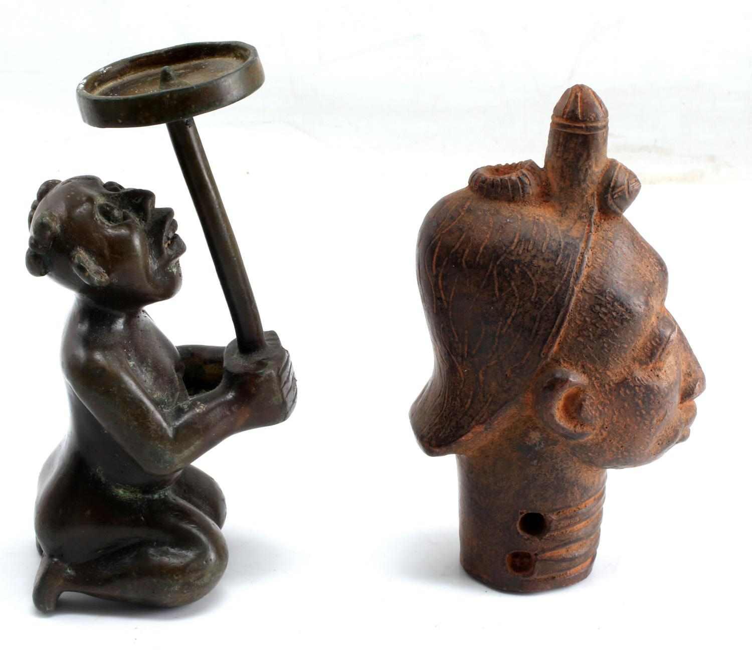 LOT TWO SMALL PIECES OF AFRICAN ART BRONZE & CLAY