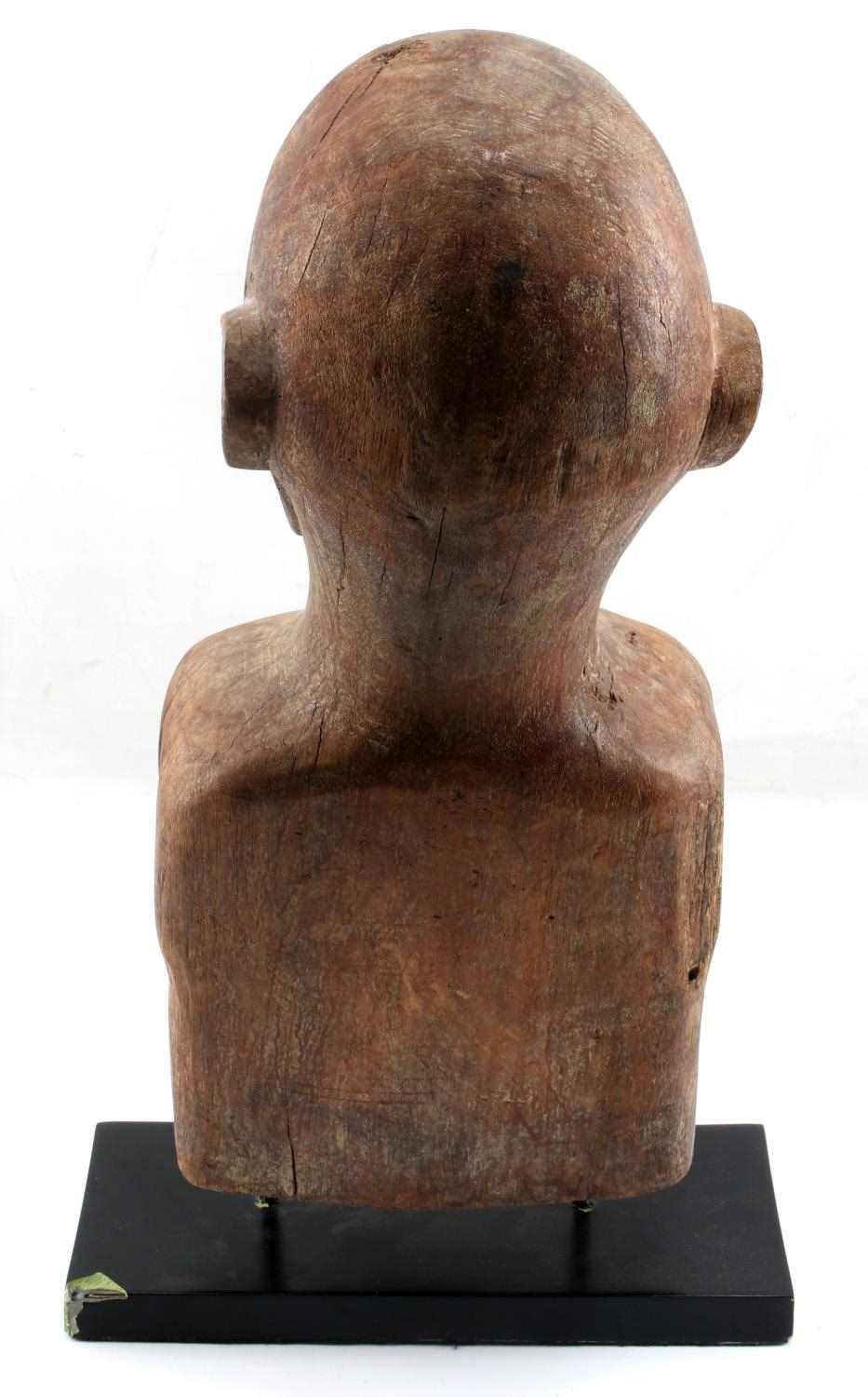 TUA TUA SULAWESI MORTUARY GUARDIAN FIGURE