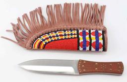 NATIVE AMERICAN INDIAN DAG KNIFE IN BEADED SHEATH