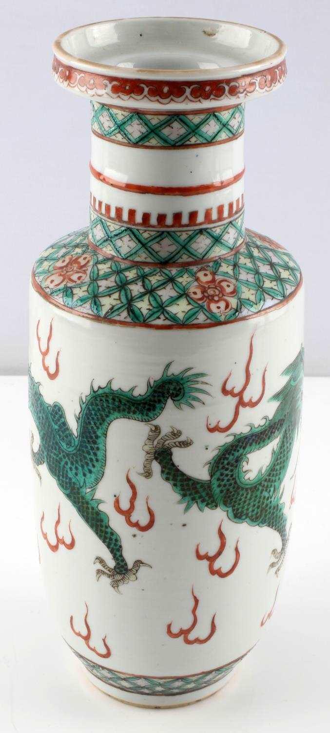 ANTIQUE KANGXI FAMILLE VERDE BALUSTER DRAGON VASE