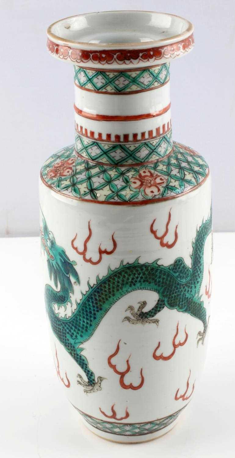 ANTIQUE KANGXI FAMILLE VERDE BALUSTER DRAGON VASE