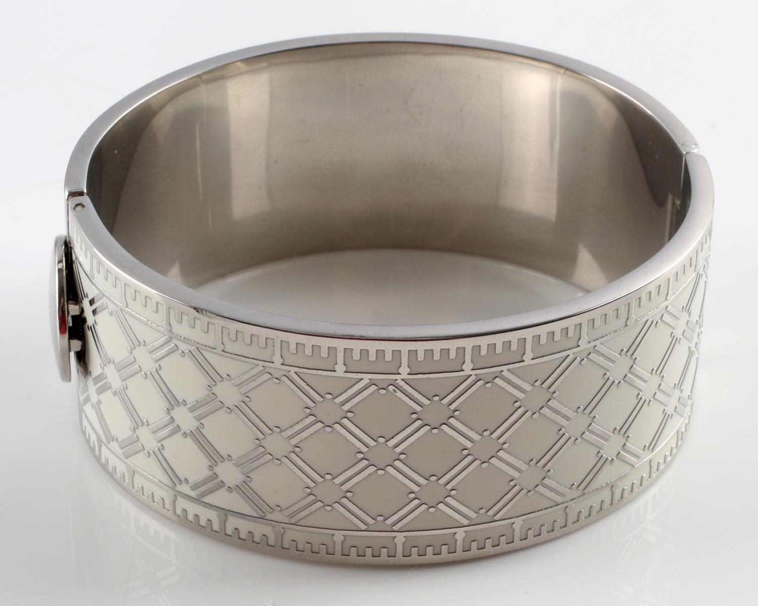 HALCYON DAYS PATTERNED SILVER TONE BANGLE BRACELET