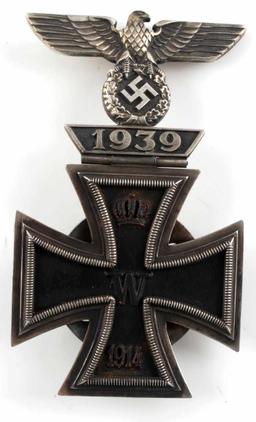 WWII GERMAN THIRD REICH IRON CROSS & HINGED SPANGE