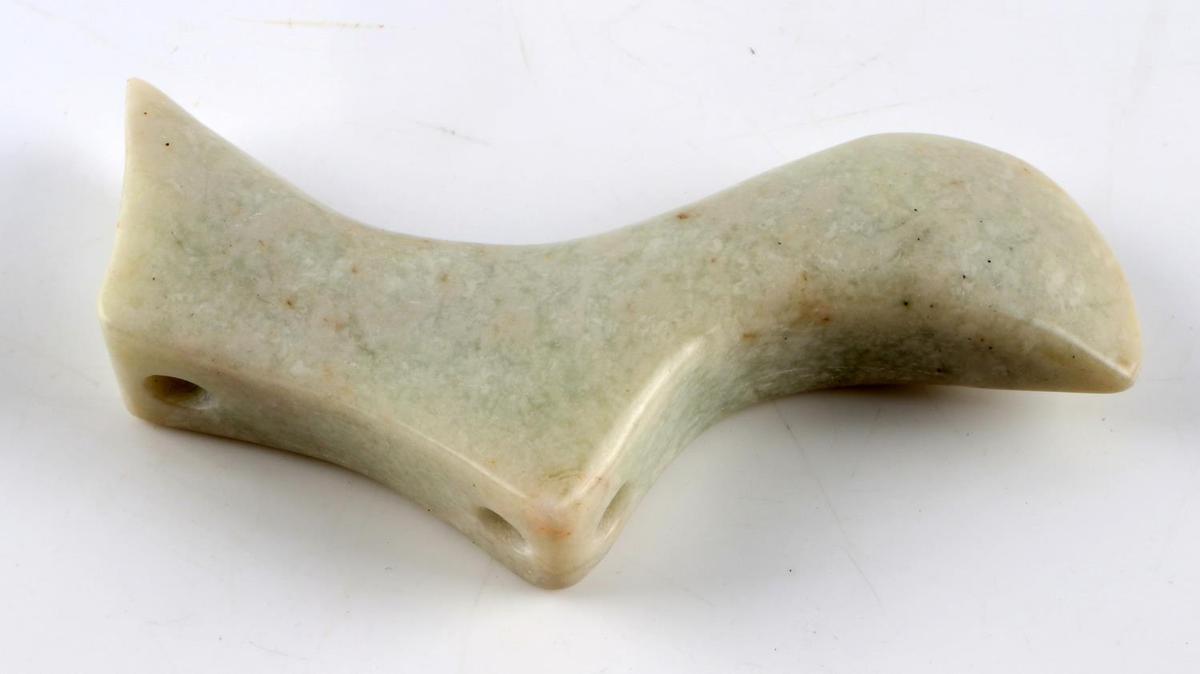 NATIVE AMERICAN WOODLAND PERIOD BIRD STONE WHITE