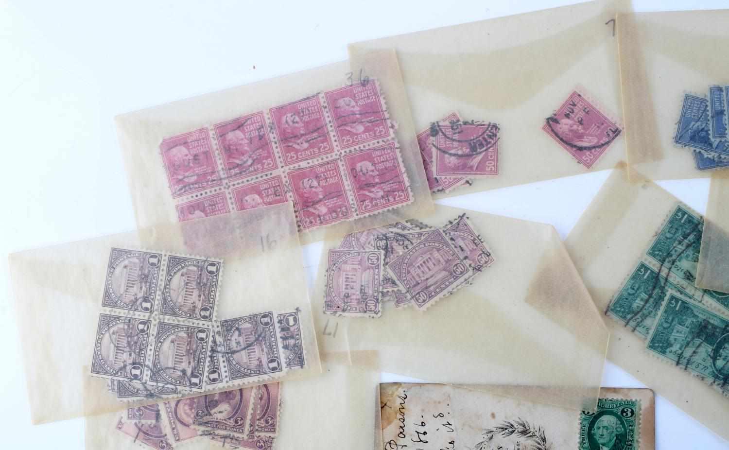 LOT OF UNSEARCHED CANCELLED WORLD AND US STAMPS