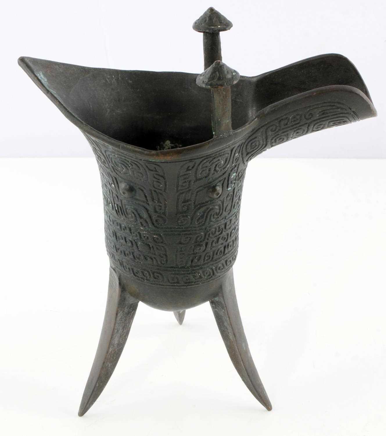 BRONZE CHINESE JUE CEREMONIAL VESSEL CUP