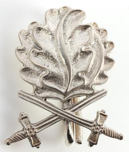 WWII GERMAN THIRD REICH OAK LEAVES AND SWORDS