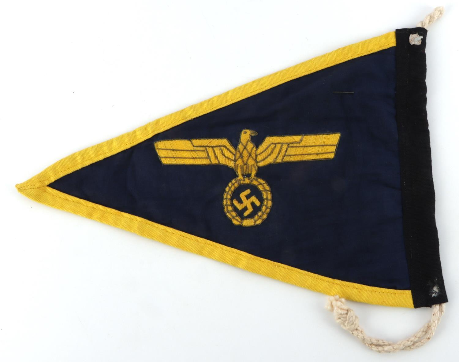 WWII GERMAN U-BOAT U-552 PENNANT & DEVIL BADGE