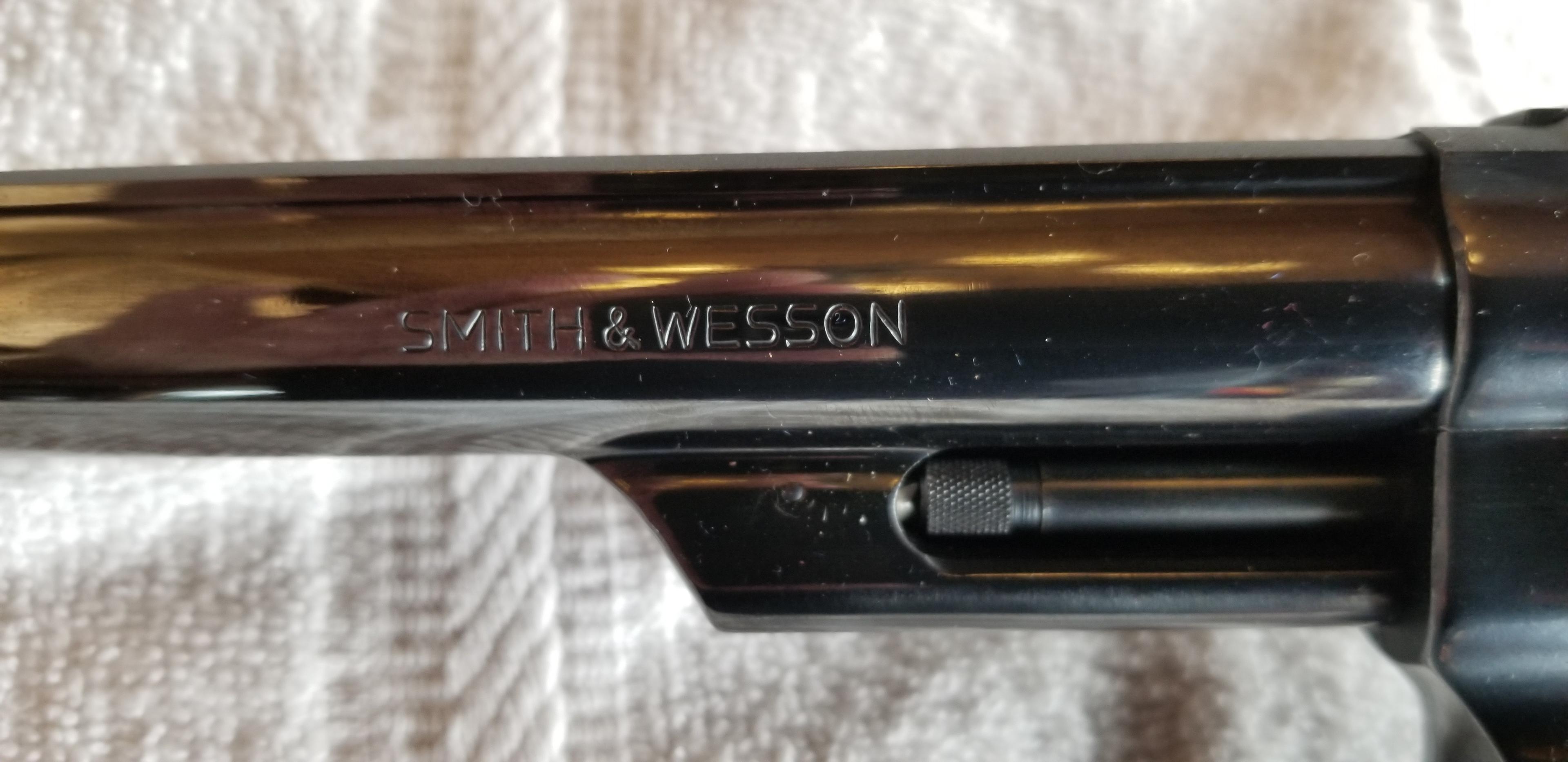 Smith & Wesson Model 57
