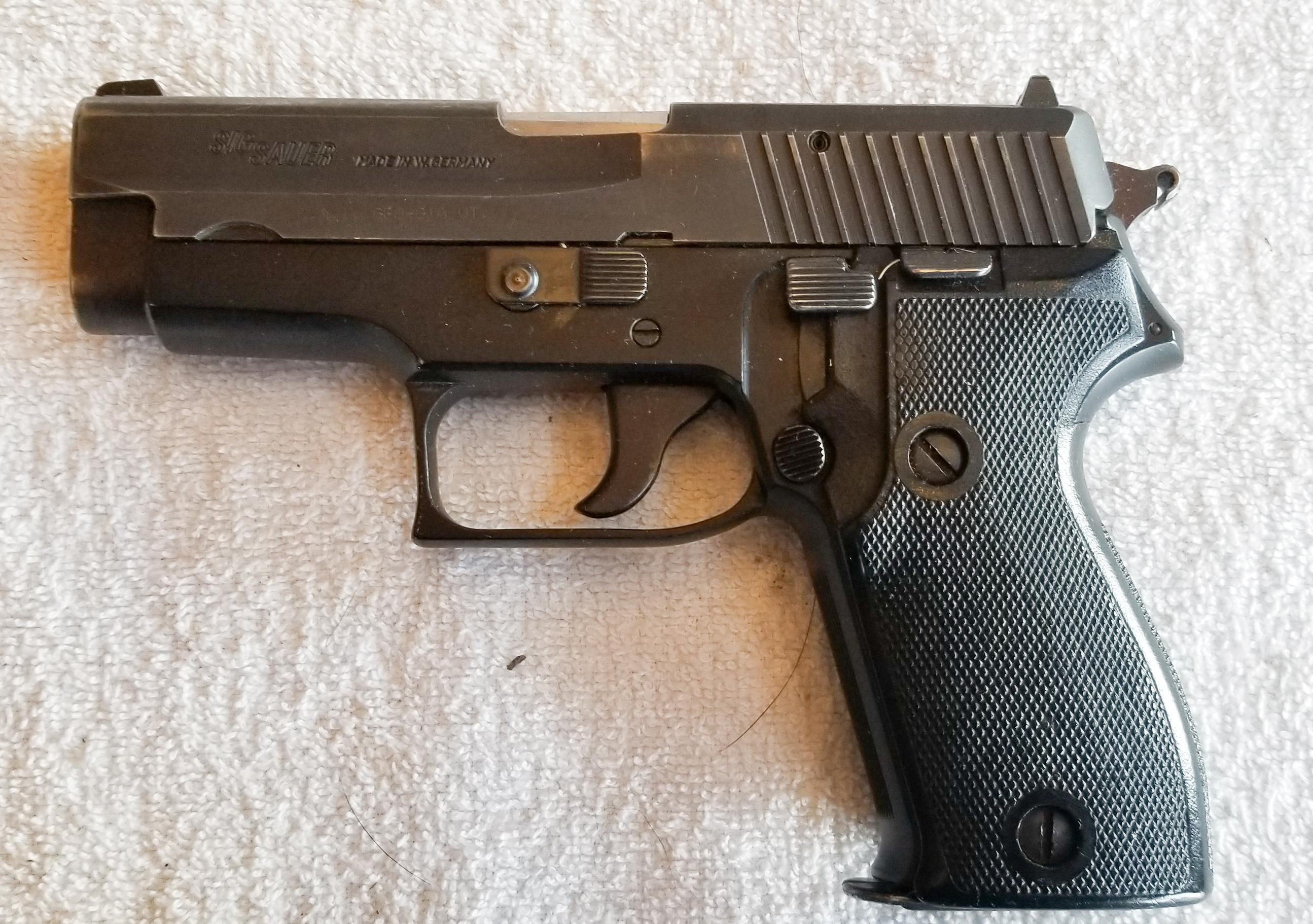 Sig P229