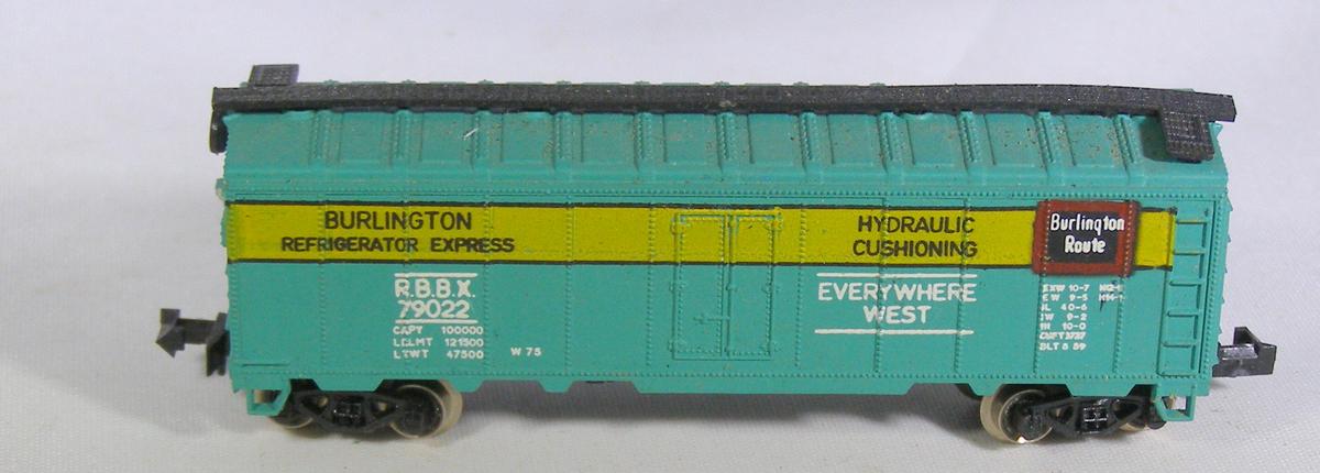 Burlington Boxcar  79022