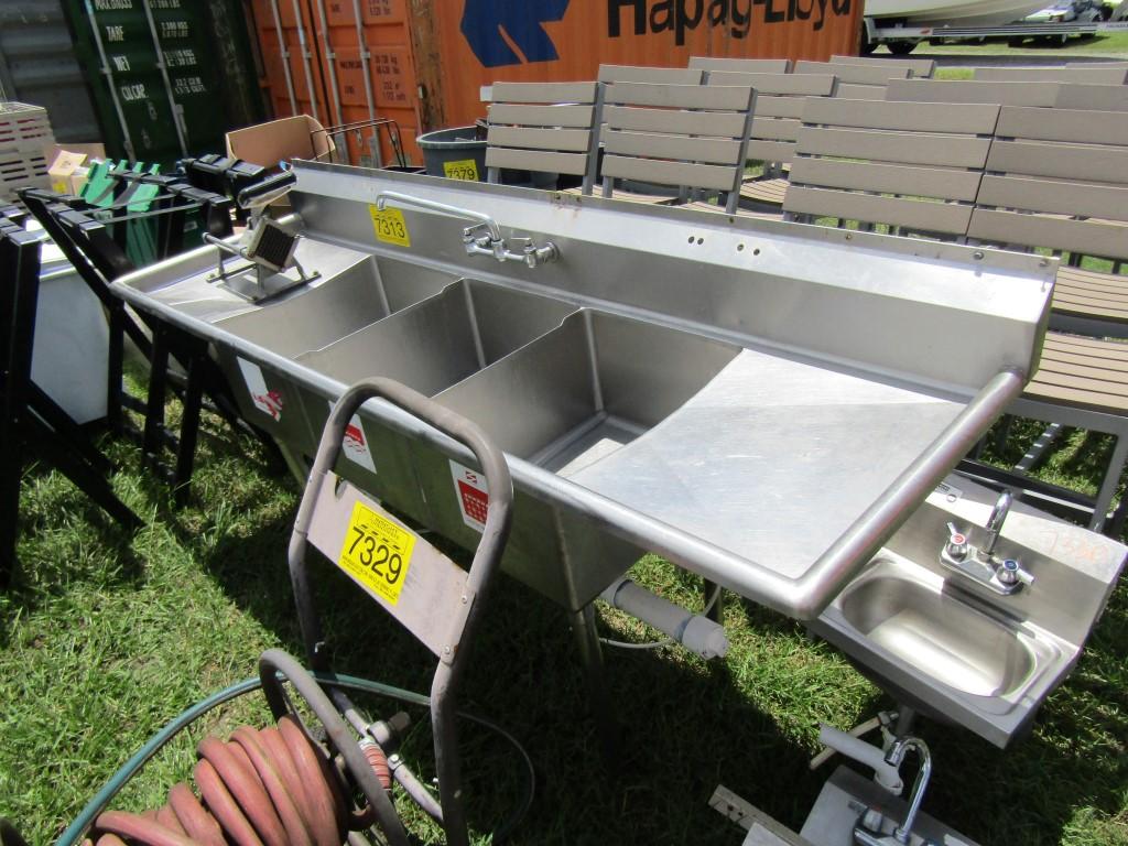 3 COMPARTMENT STAINLESS SINK