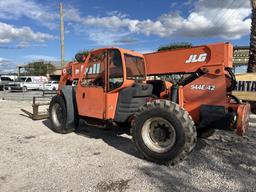 JLG 944E-42 TELEHANDLER