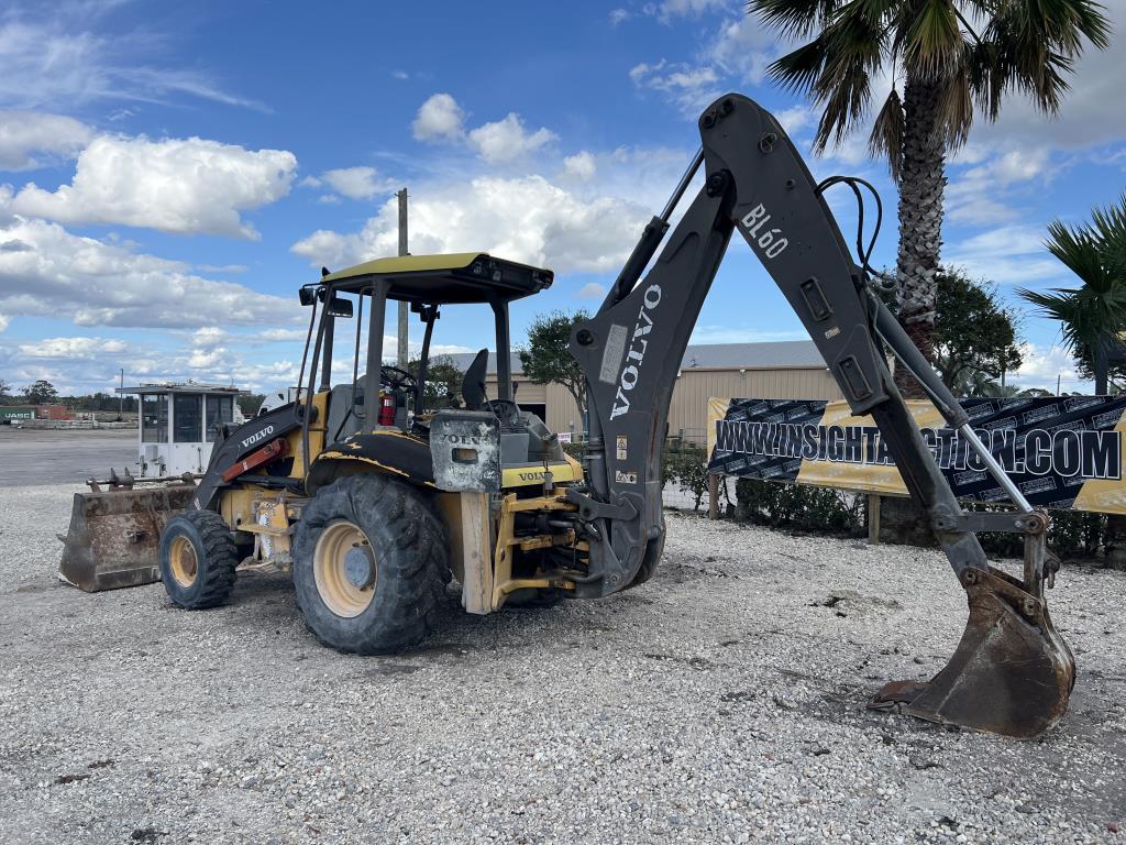 VOLVO BL60 LOADER/BACKHOE