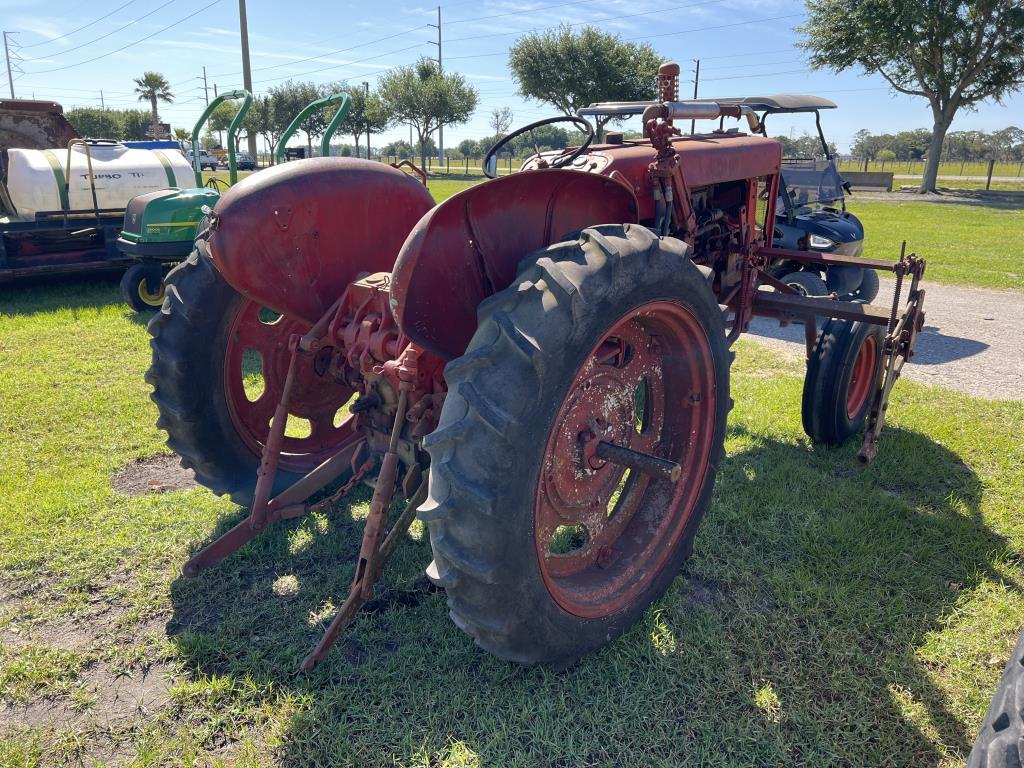 International Antique Gas Tractor