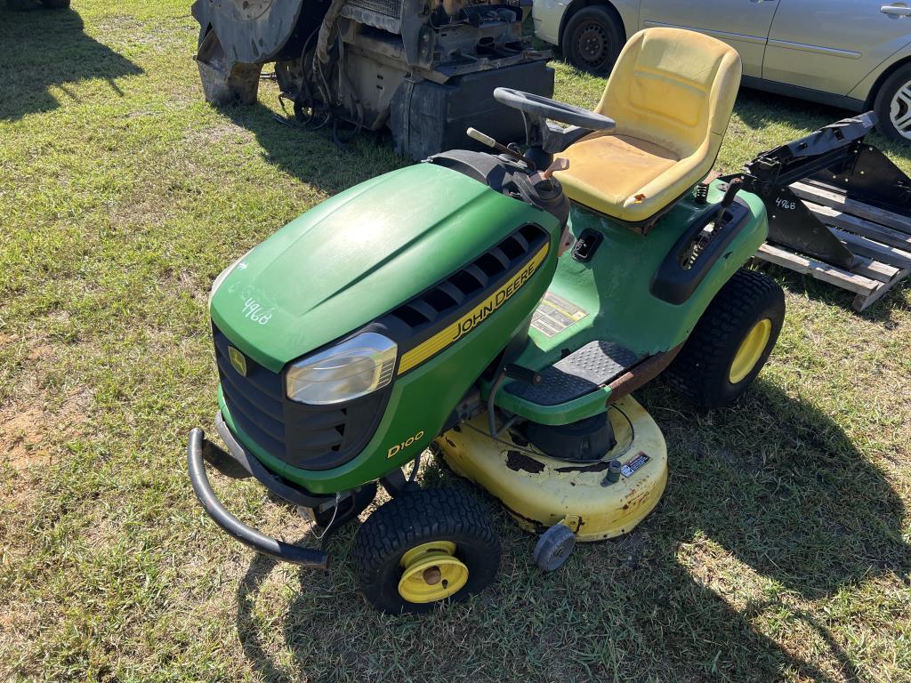 JOHN DEERE D100 RIDING MOWER W/K