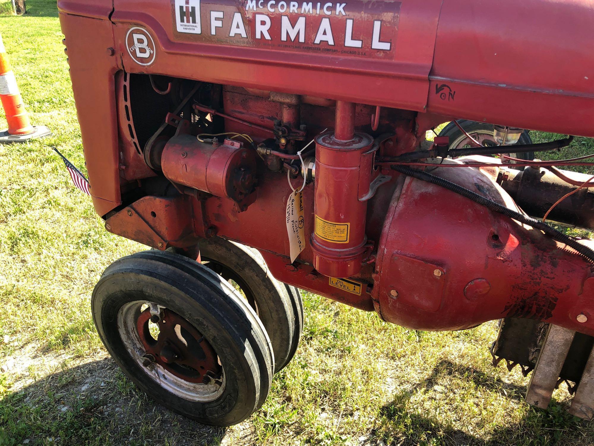 Farmall B Cultivision Narrow Front Tractor, Gas, SN:182916