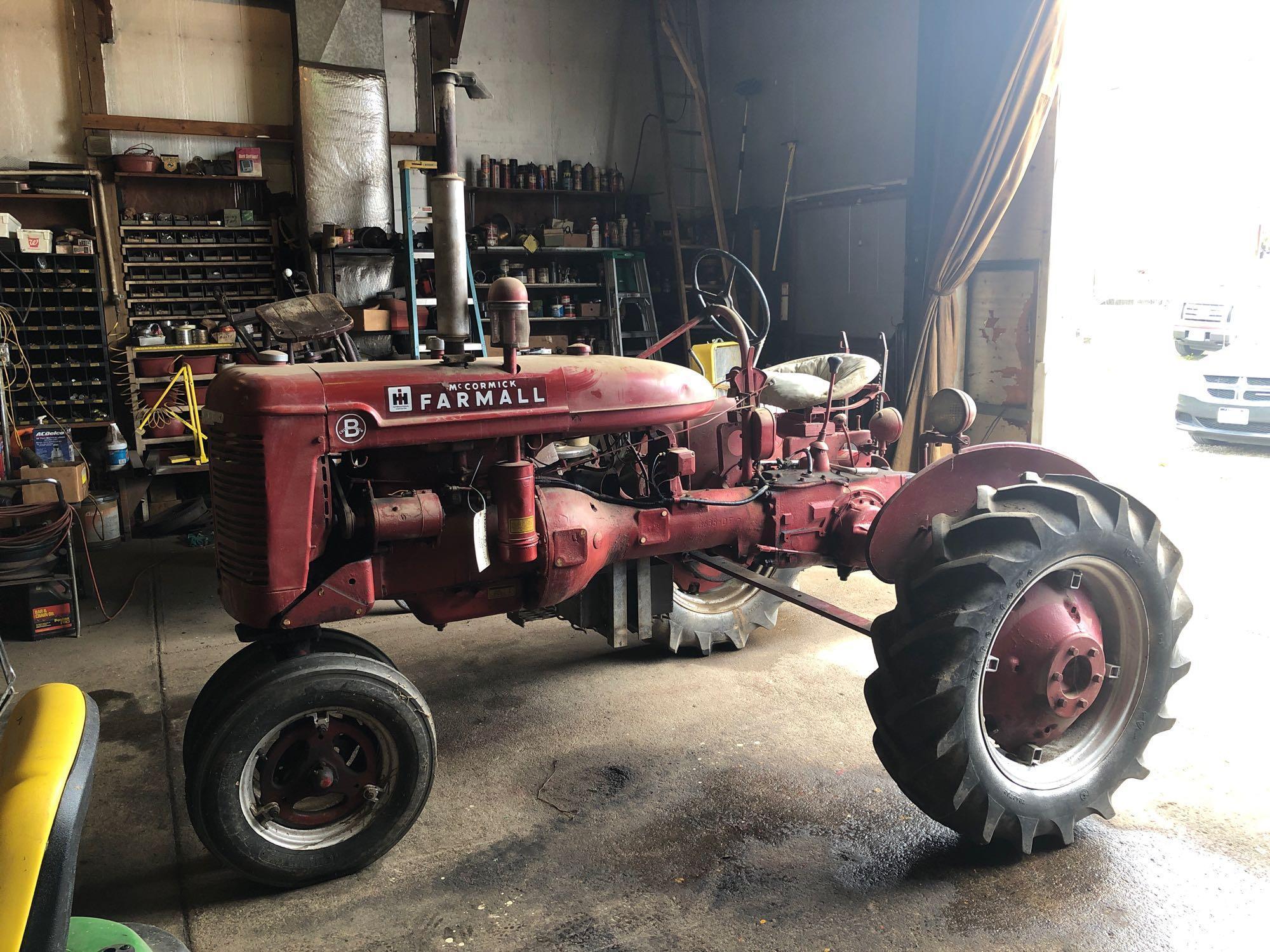 Farmall B Cultivision Narrow Front Tractor, Gas, SN:182916