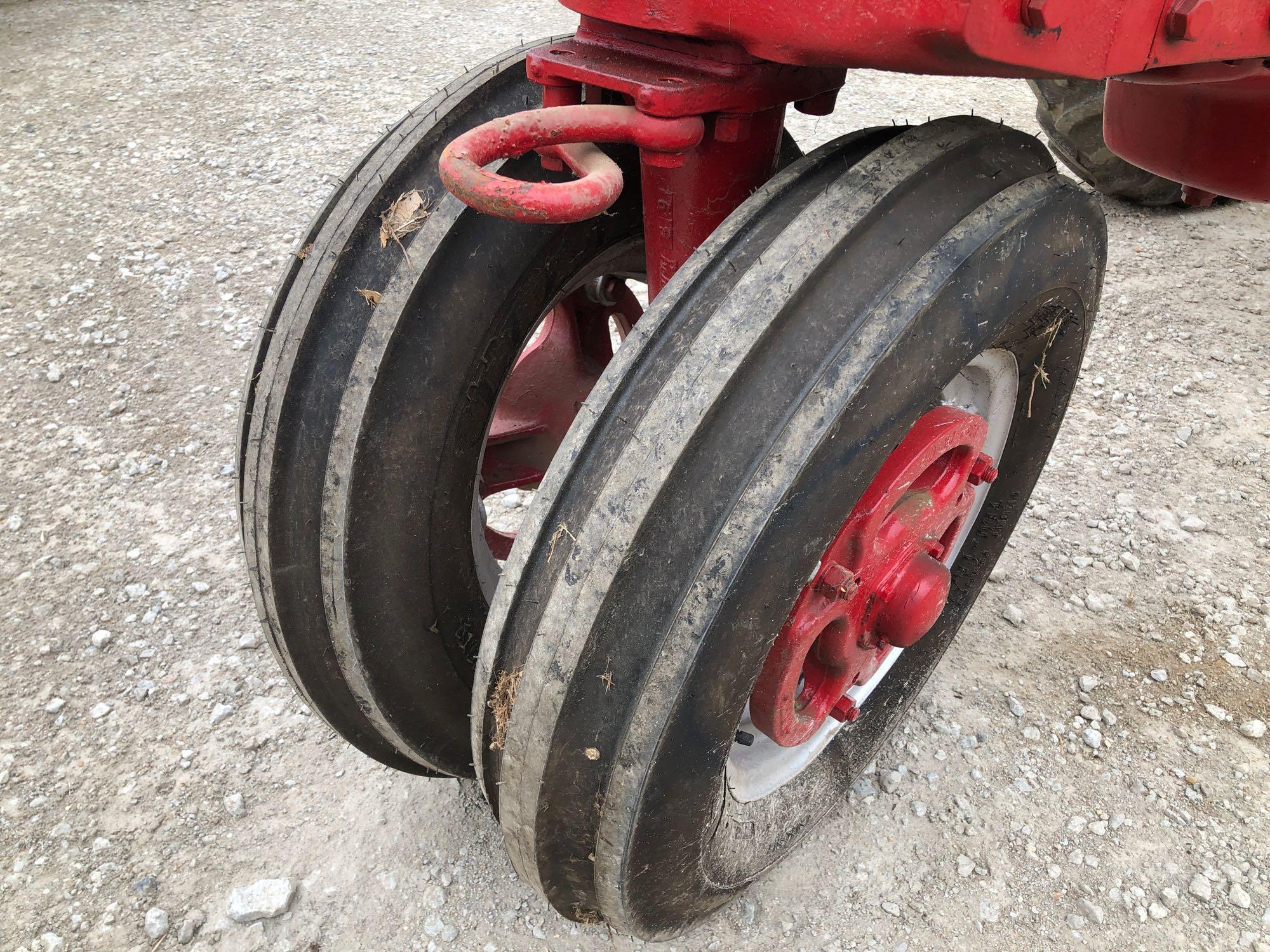 Farmall Super MD Narrow Front Tractor, Diesel, SN:F32559J