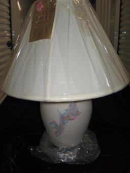 Porcelain lamp with shade item 219