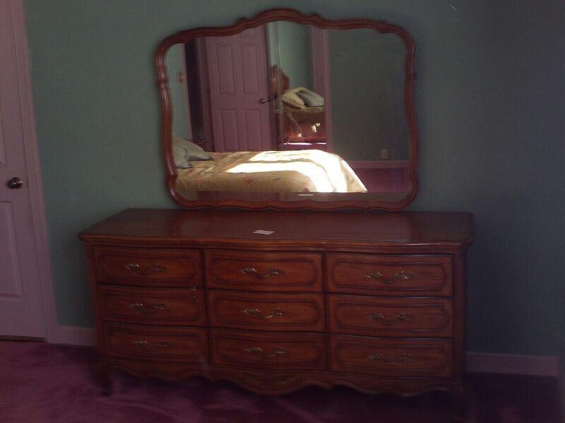 Thomasville dresser with mirror