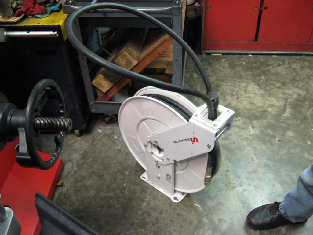 Samson Hose Reel-50 ft-oil reel.Large capacity half inch hose.