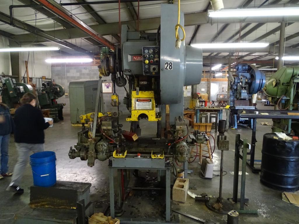 Niagara M45 Automatic Punch Press,  45-ton Capacity