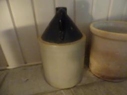 Ransbottom, blue/black crown, 5 gallon, excellent condition.