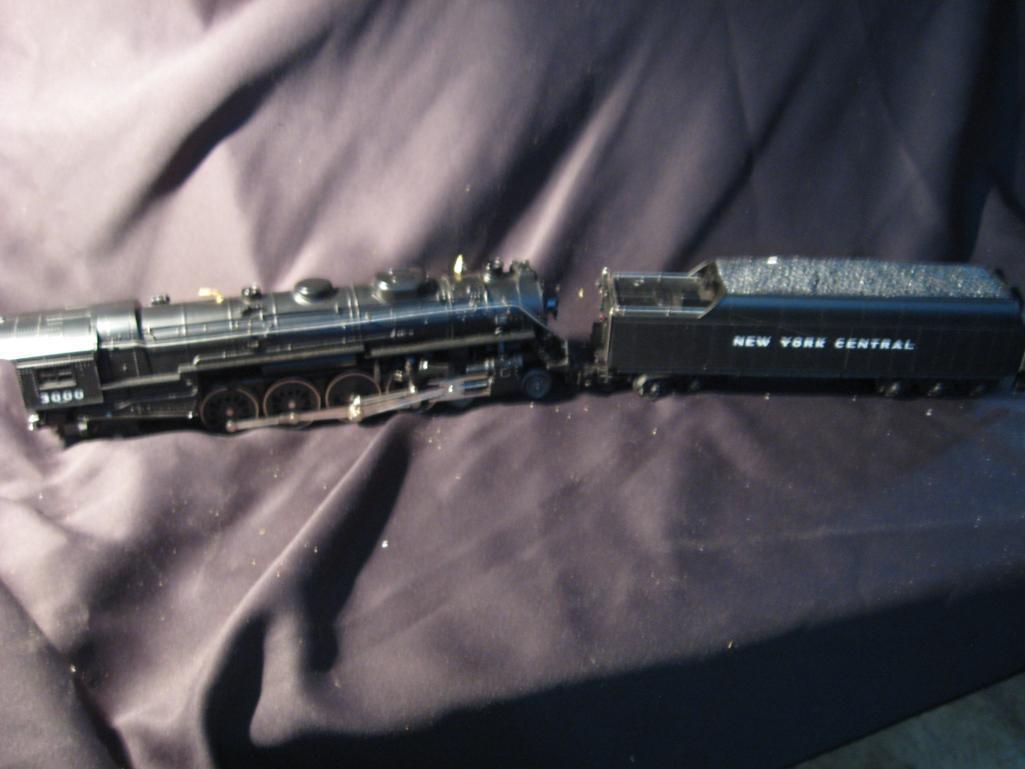 New York Central 4-8-2 Mohawk L-3 Class Locomotive-Like New!