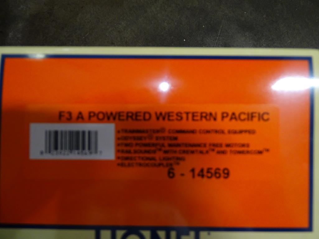 F3 AA Set Western Pacific and F3 B Powered Western Pacific