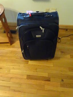 Dockers Rolling (spinner) suitcase, 27" tall.