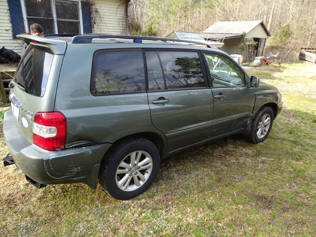 2007 Toyota Highlander Multipurpose Vehicle (MPV), VIN # JTEGW21A570017463