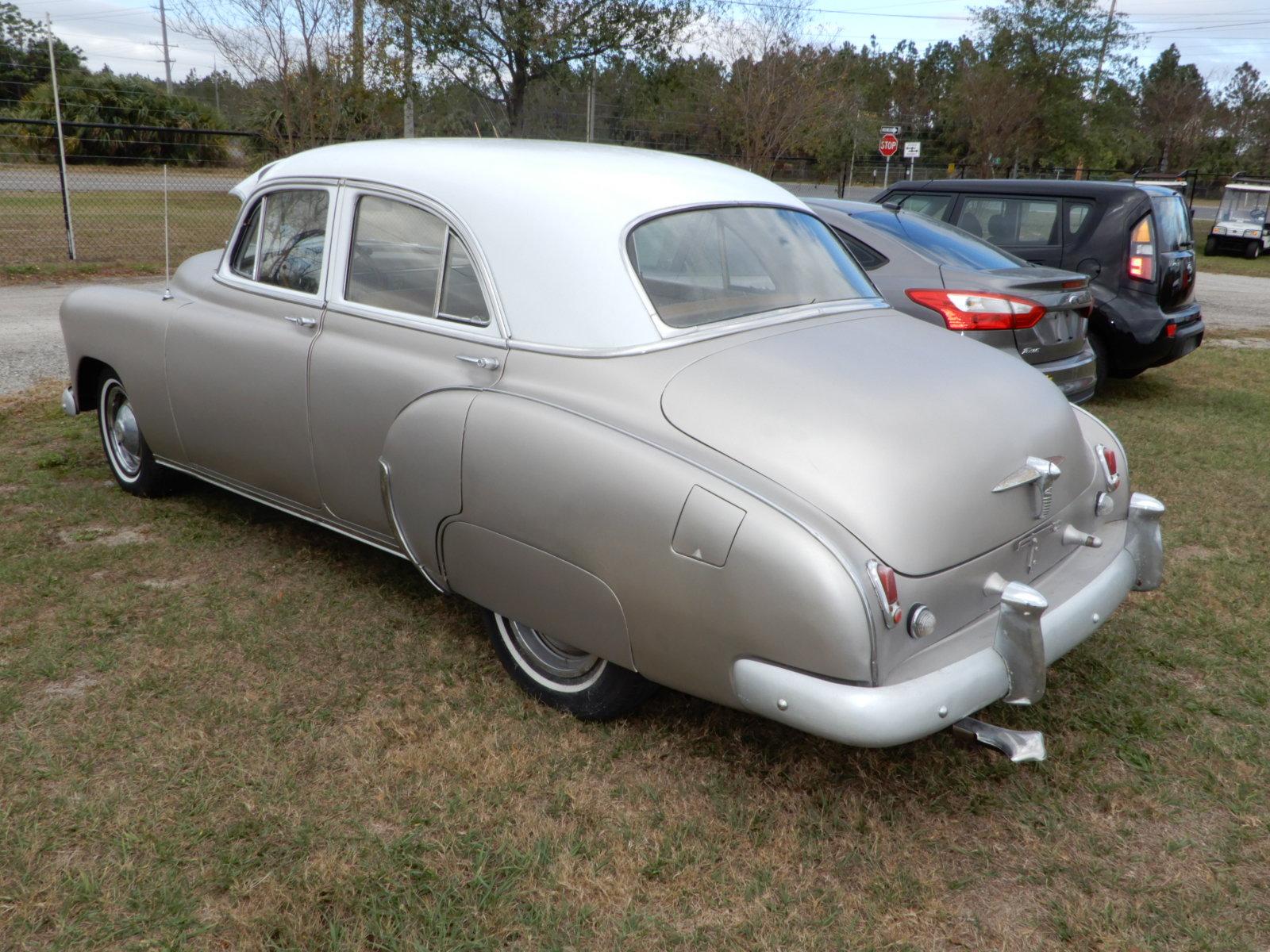 1950 CHEVROLET DELUXE