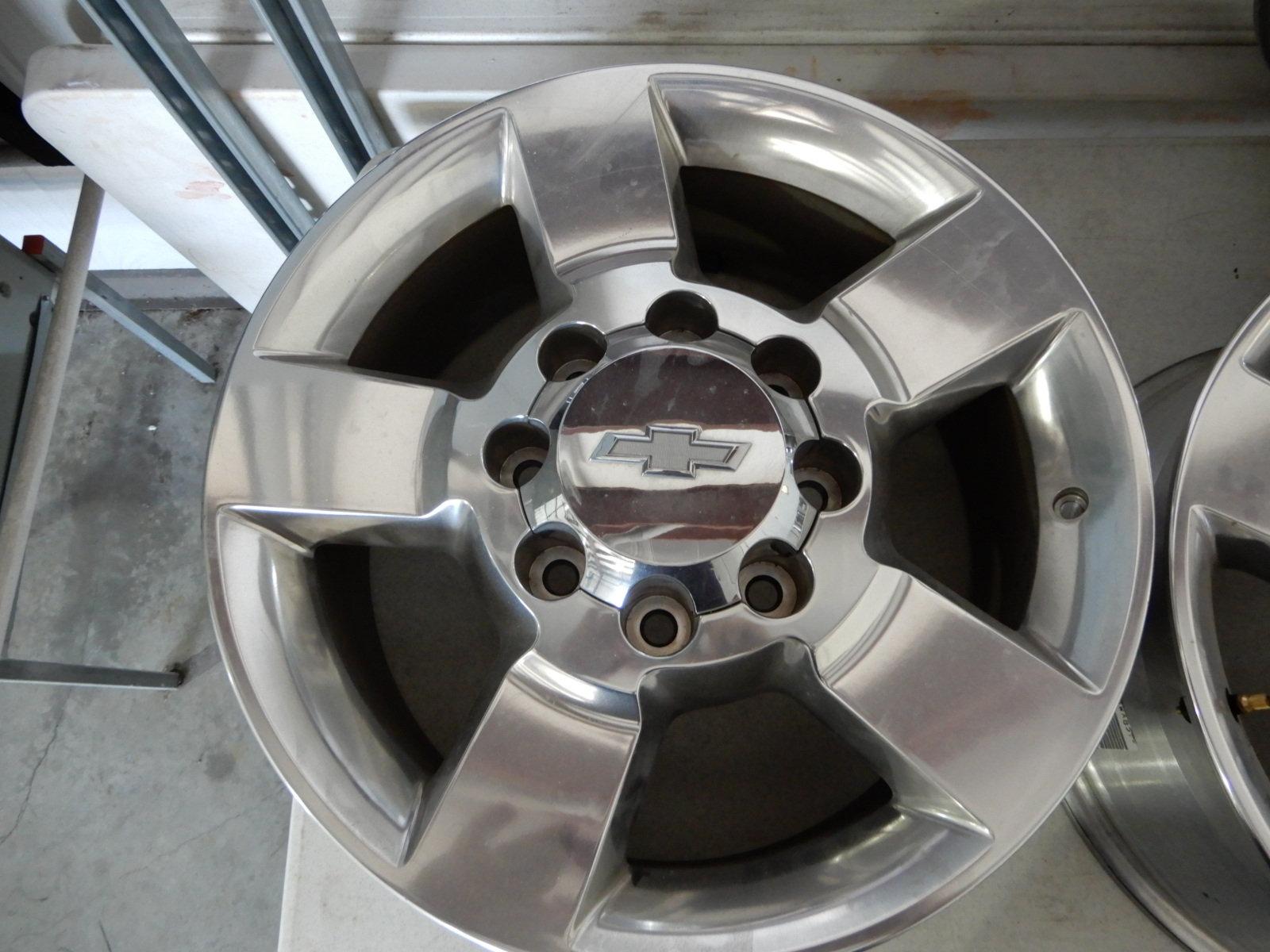 20" 8 LUG RIMS (CHEVROLET 2500)