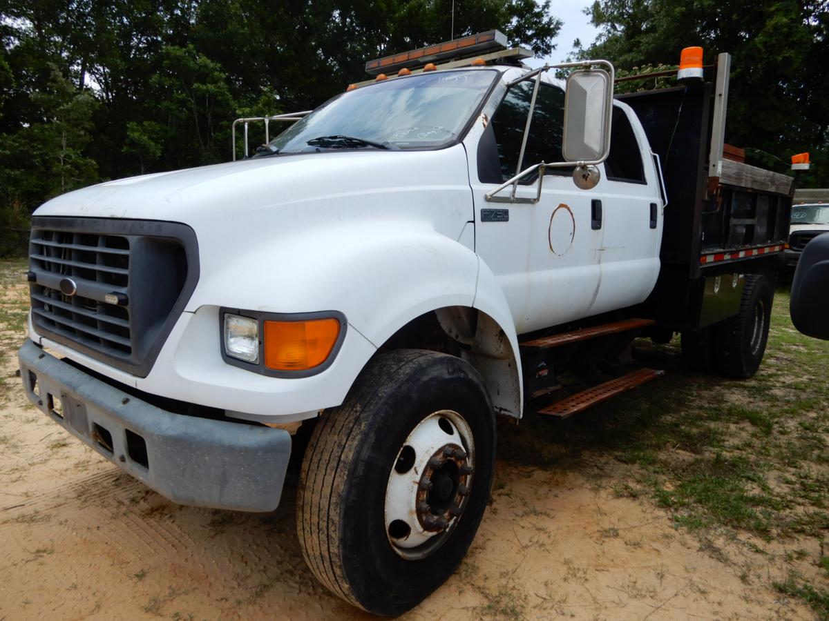 2000 FORD F-750 CREW CAB