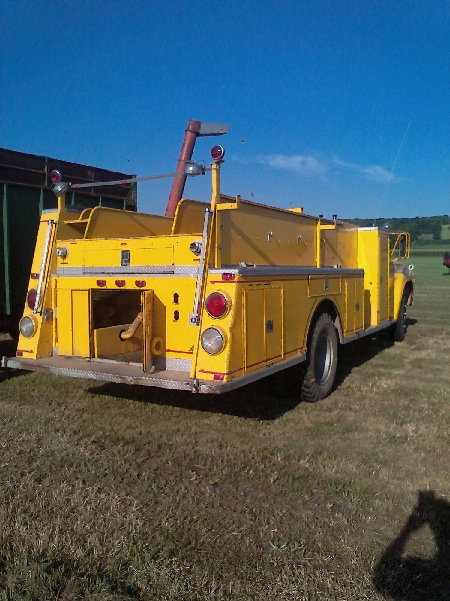 1972 Ford F752F Fire Truck