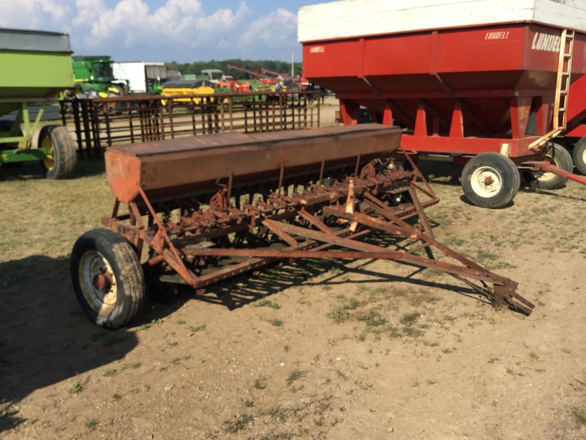 IH grain drill