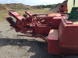 New Holland # 277 squae baler w/ kicker and applicator