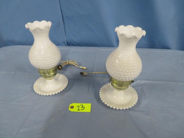 PAIR OF WHITE MILK GLASS LAMPS "BOOPIE"