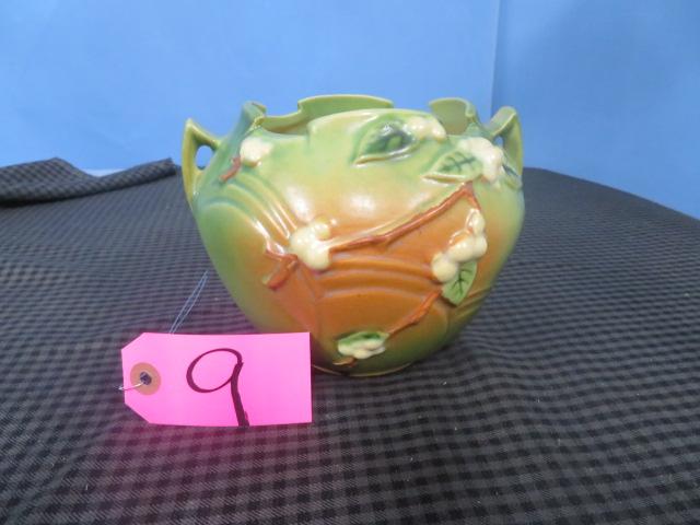 ROSEVILLE VASE 6"T