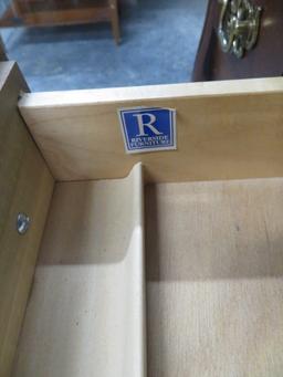 RIVERSIDE FURNITURE WRITING DESK - 25 X 44 X 31- HAS SCRATCHES ON TOP- SEE PHOTO