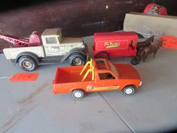 3 PLASTIC KIDS TOYS