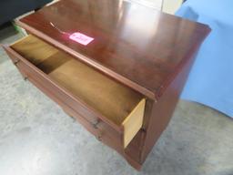 SMALL 3 DRAWER CHEST  30 X 17 X 32 T