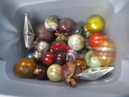 LARGE BOX OF CHRISTMAS ORNAMENTS