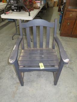 BLACK SLAT BACK PORCH CHAIR