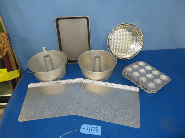 BAKEWARE LOT